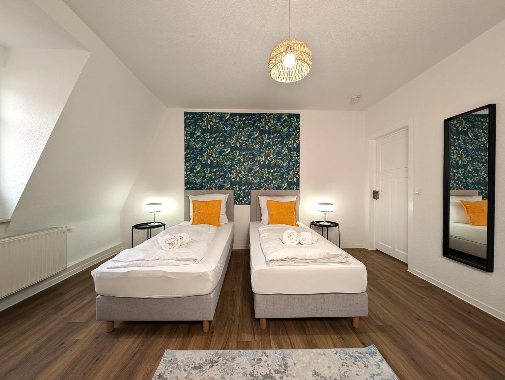 Bohnapartments - Topfmarkt Xxl Suiten - Neu In Top Zentrumslage, Vollausstattung, Wlan, Parkplaetze Ільменау Екстер'єр фото