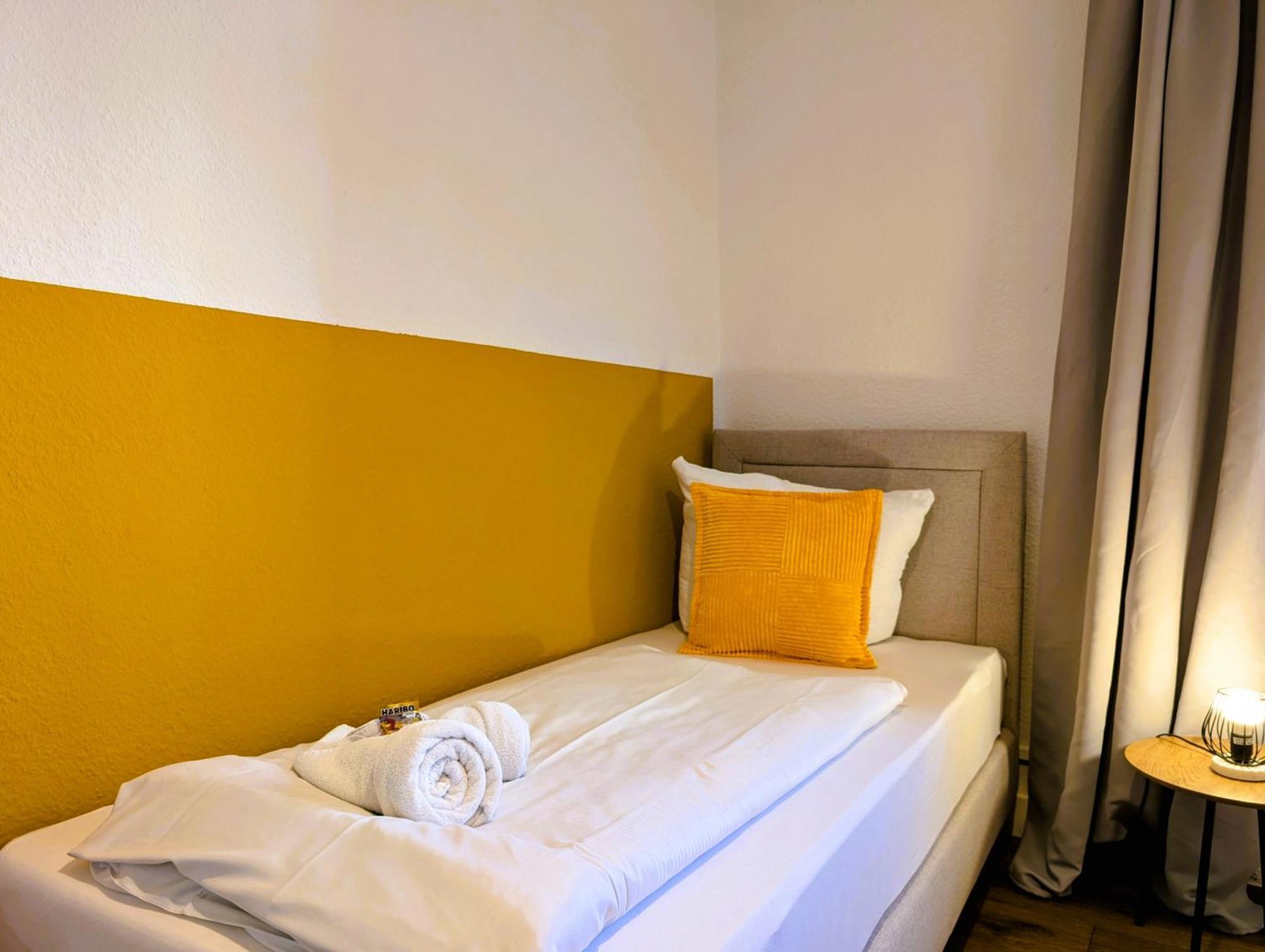 Bohnapartments - Topfmarkt Xxl Suiten - Neu In Top Zentrumslage, Vollausstattung, Wlan, Parkplaetze Ільменау Екстер'єр фото
